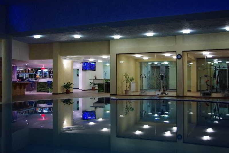 Orpheus Spa Hotel Девин Екстериор снимка